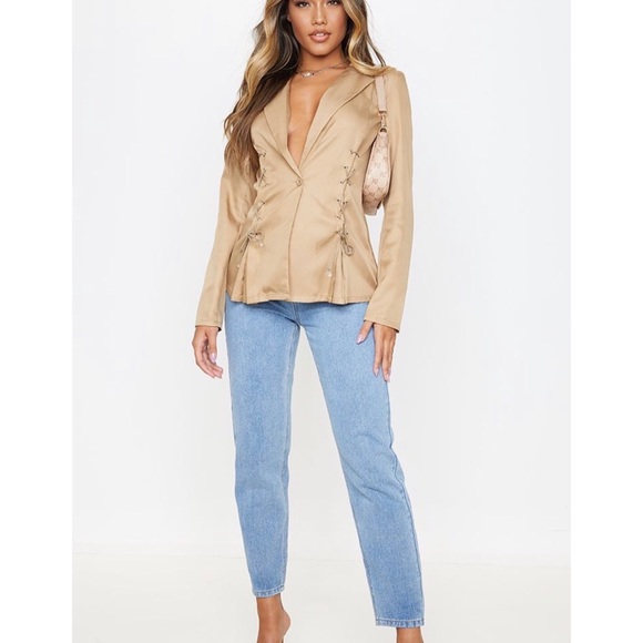 PrettyLittleThing Woven Lace Up Blazer - Picture 4 of 5